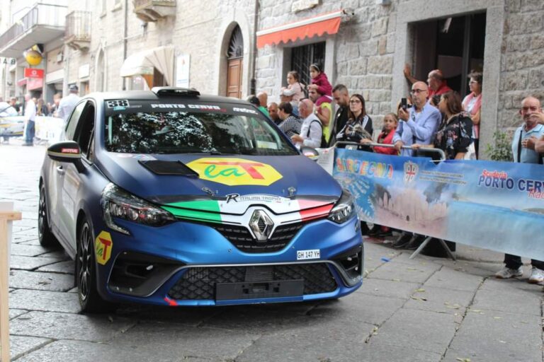 Secondo posto di classe per la Clio brandizzata La T Tecnica al rally di Chiusdino